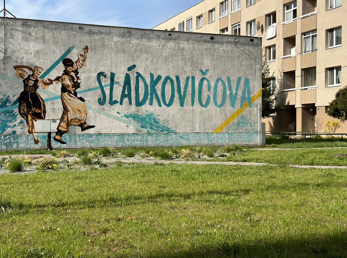 - Predané - Slnečný 3 izbový byt Kysucké Nové Mesto