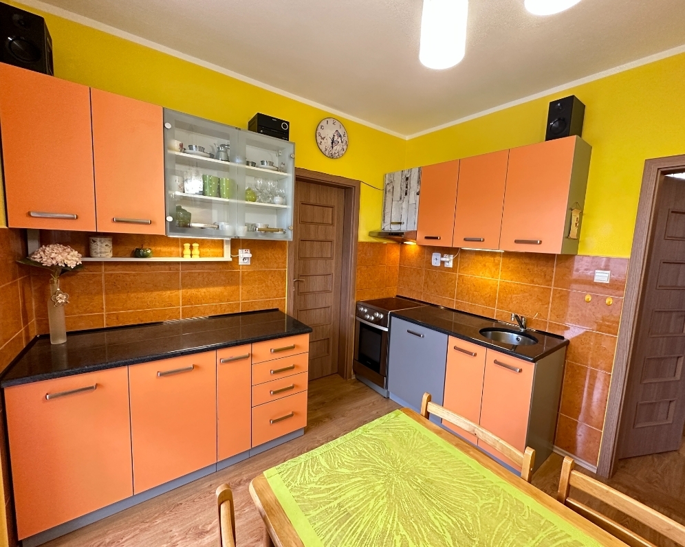 3 izbový byt Kysucké Nové Mesto vo výškovom BD
