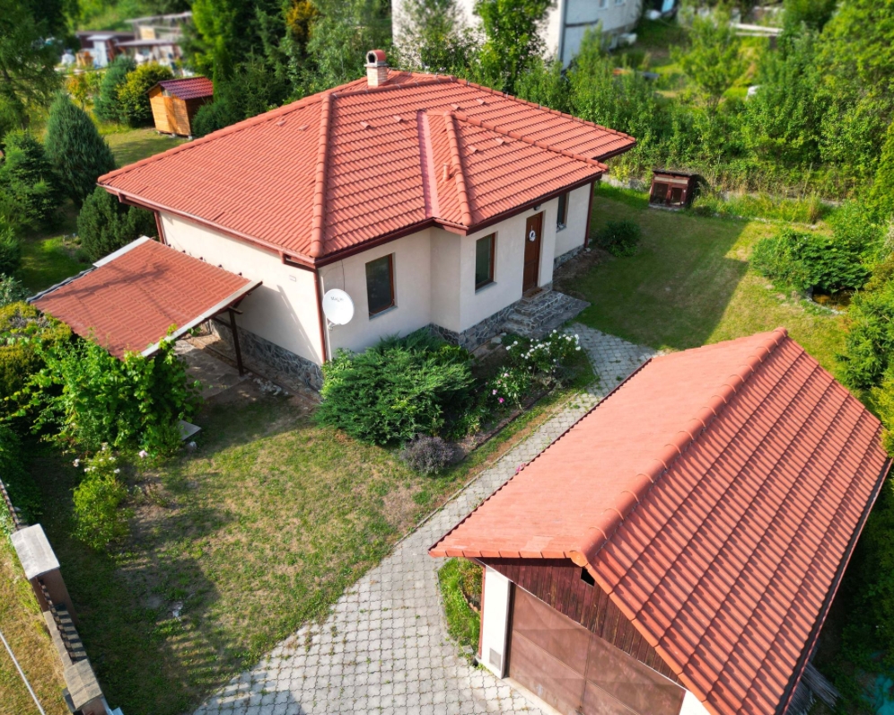 - Predané - Bungalov s veľkým pozemkom Rudina