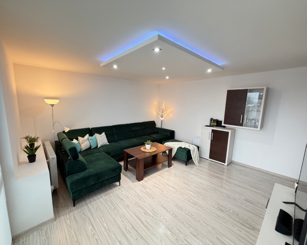 - Predané - Priestranný 3 izbový mezonetový byt Kysucké Nové Mesto